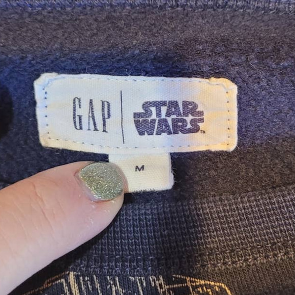 Gap Star Wars Boys Sweatshirt Size Medium - Picture 3 of 3